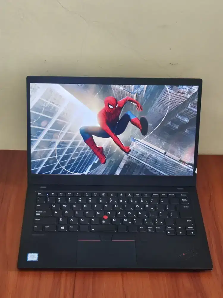 Laptop second murah lenovo thinkpad core i5 gen 8 ssd 256 Ram 8gb Ddr4