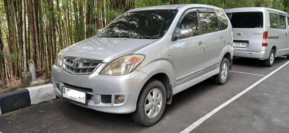 Toyota Avanza 2011 Bensin