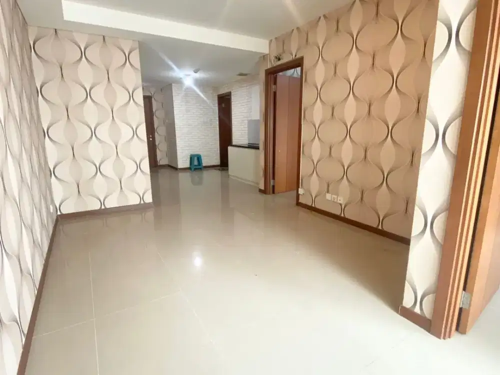 Sewa Condominium Greenbay Pluit Tipe 2 BR Unfurnished View ke Laut + 1 AC