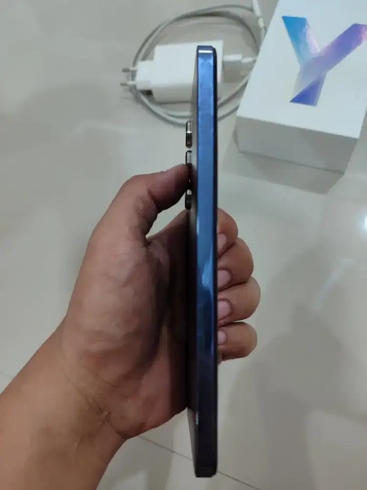 Vivo y 100 5g second
