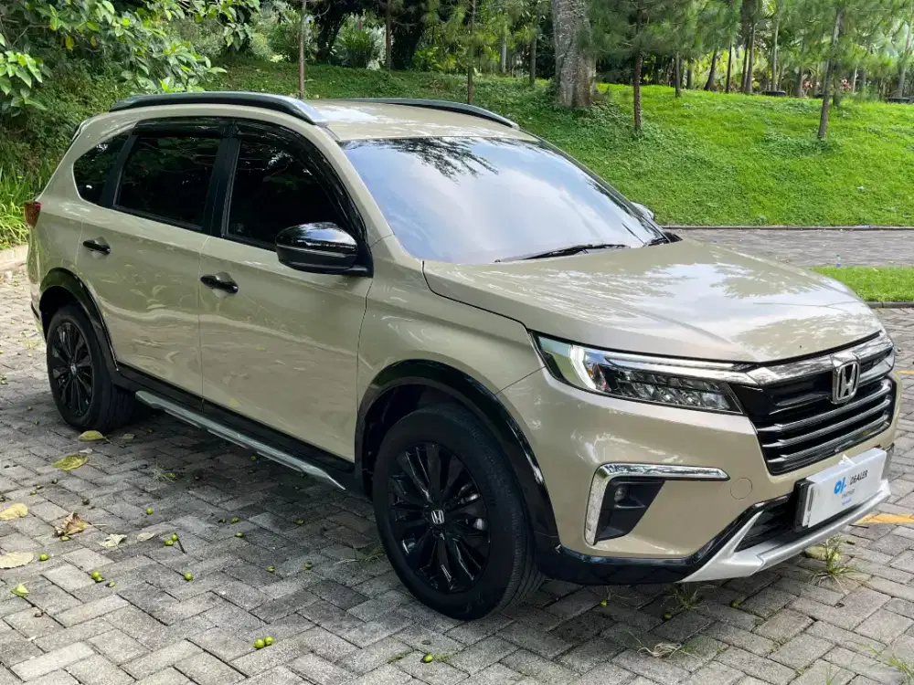 KM 8rb‼️BR-V N7X Prestige CVT 2024