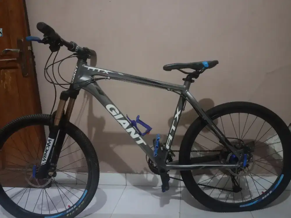 Giant mtb uk.25