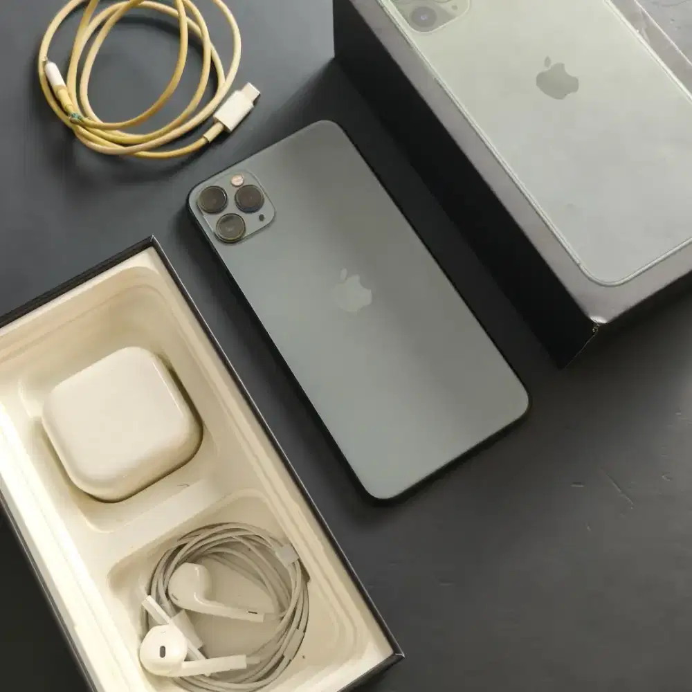 IPHONE 11 PRO MAX 256GB MIDNIGHT GREEN EX GARANSI INTER