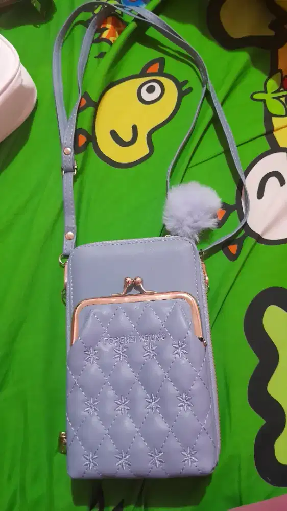 Tas selempang biru