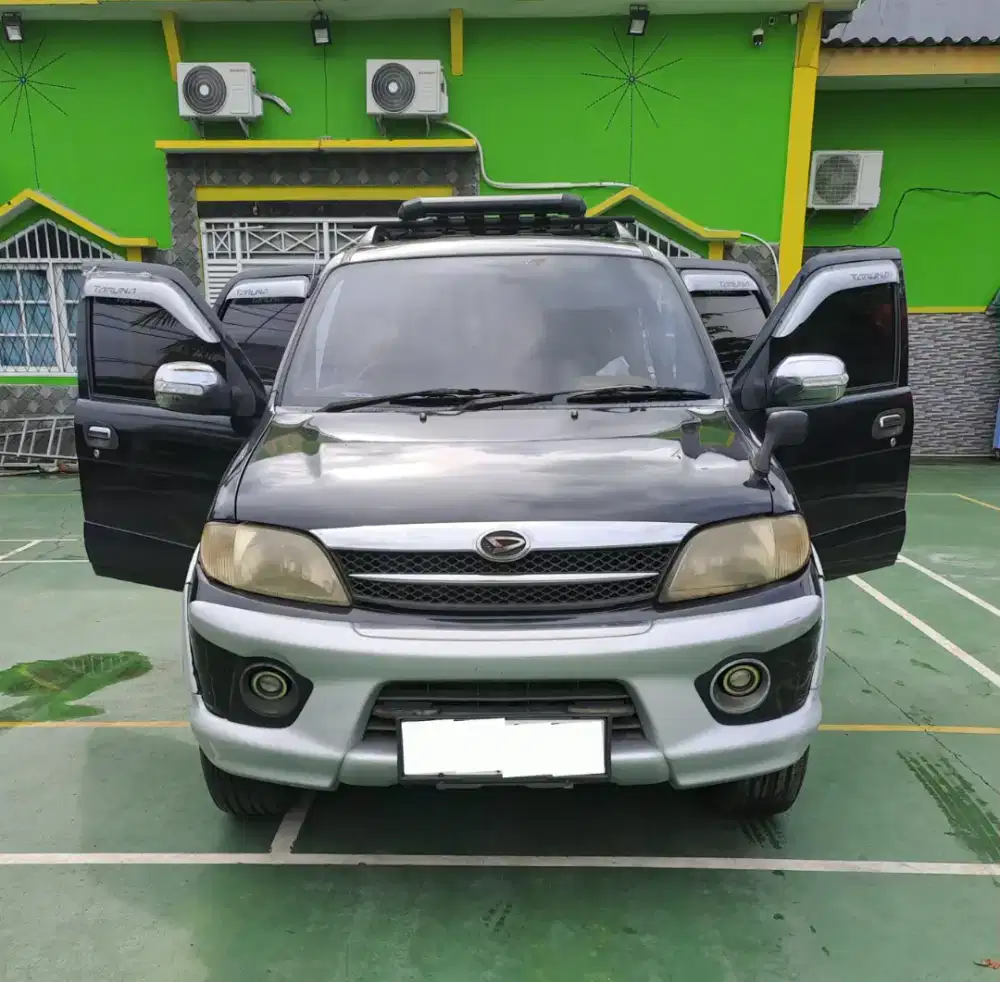 Daihatsu Taruna FGX 1.5 2005