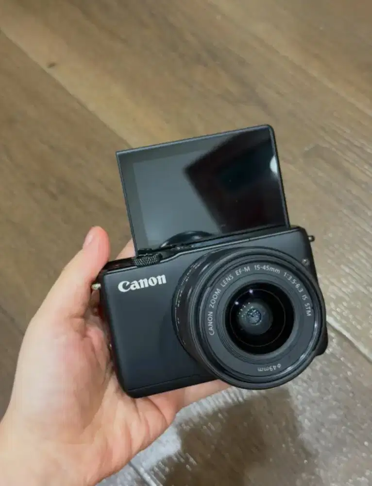Canon m10 ( tawarkan yang mau jual
