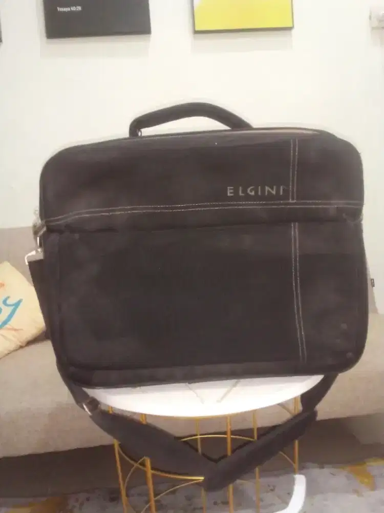 Jual Tas, ada selempang.