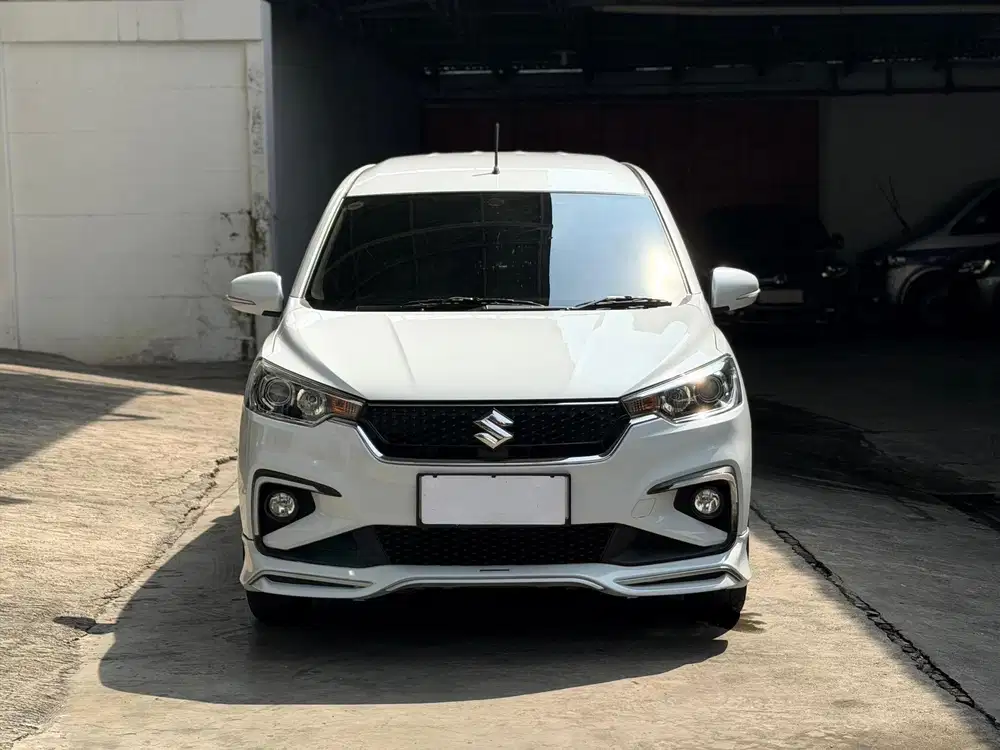 SUZUKI ERTIGA GT HYBRID AT 2023