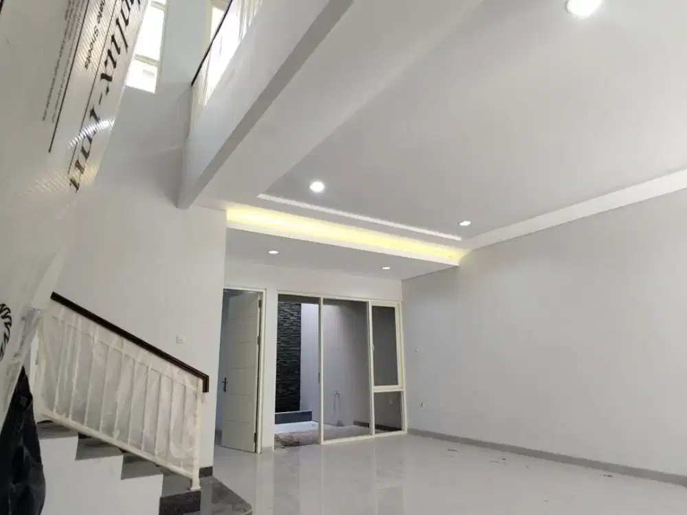 Dijual Rumah Manyar Tirtoyoso
