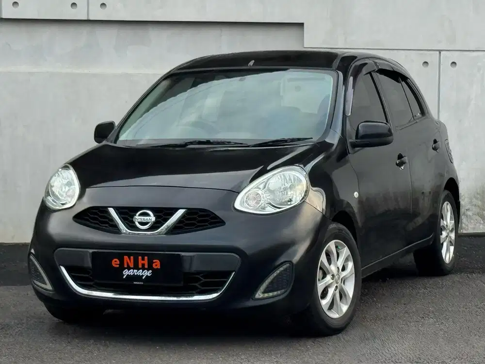 Tangan Pertama.. Nissan March XS 1.2 A/T 2017.. eNHa garage Semarang..