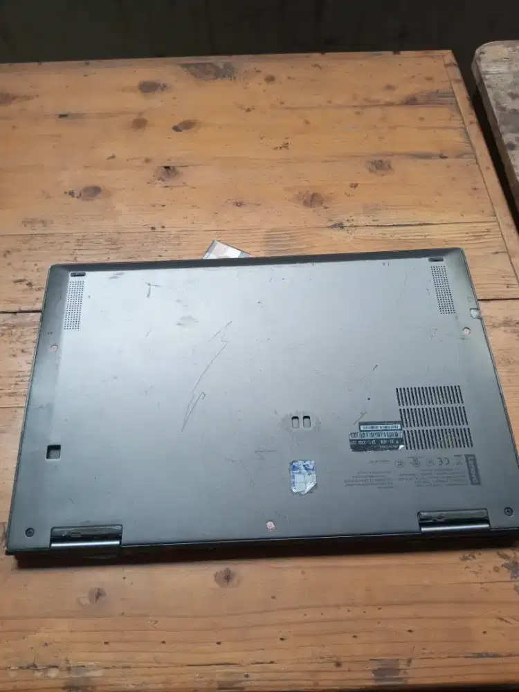 Laptop Lenovo x1 yoga ram 16 murah