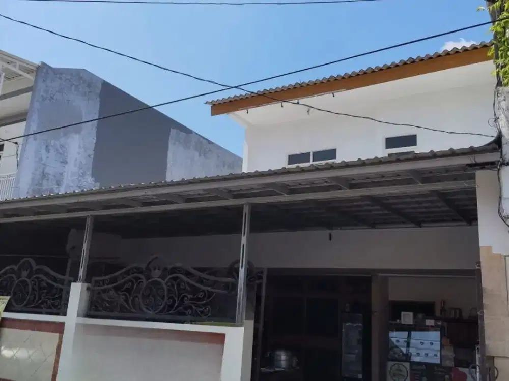 DIJUAL RUMAH SIAP HUNI TENGGILIS DEKAT UBAYA BISA UNTUK USAHA KOS KOSAN SHM SAFE168