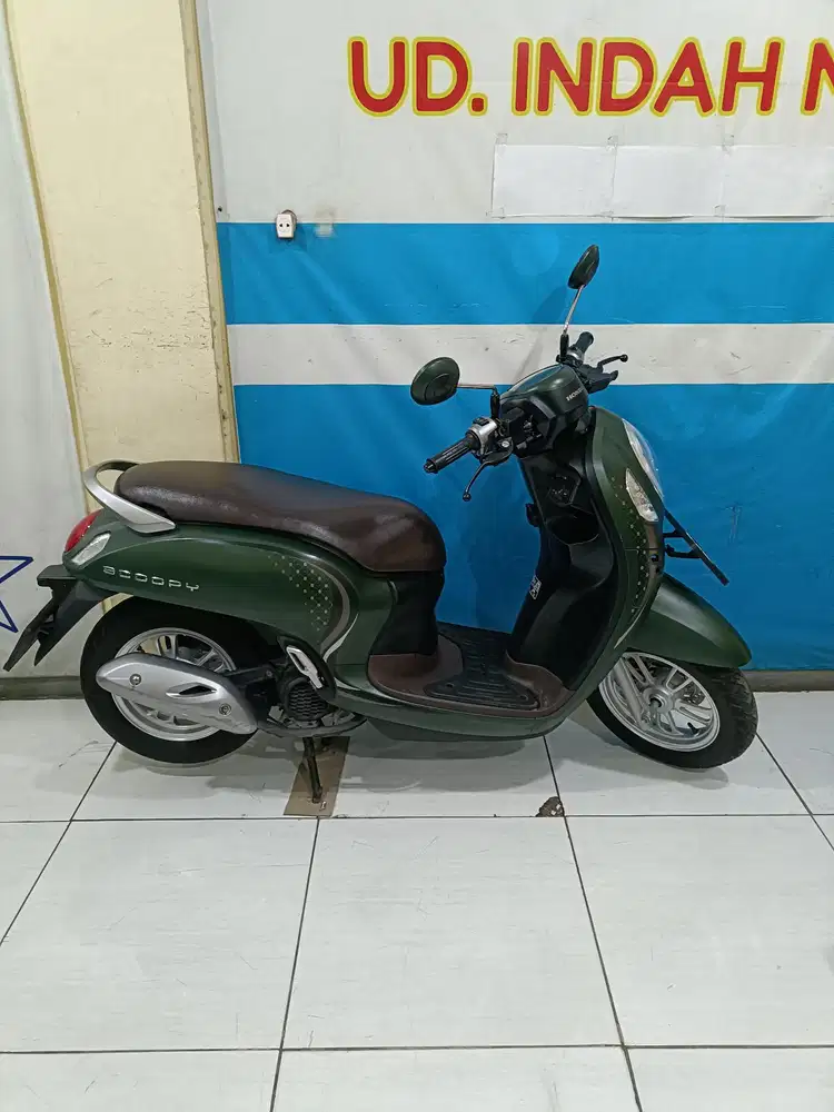 L Surabaya Honda SCOOPY ESP STYLISH PRESTIGE KEYLLES REMOT 2024 KMLOW