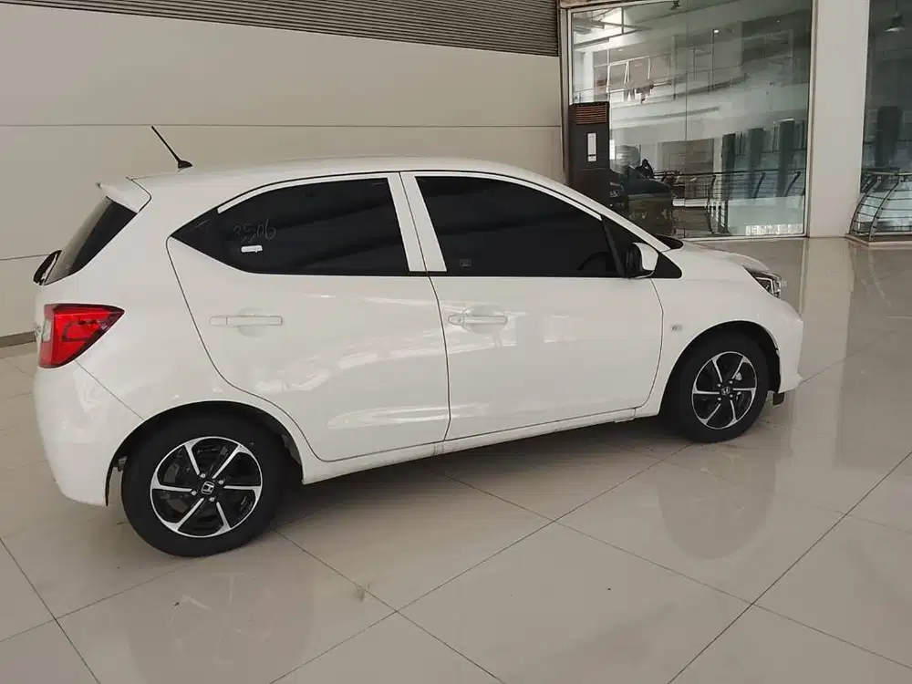 Honda Brio promo