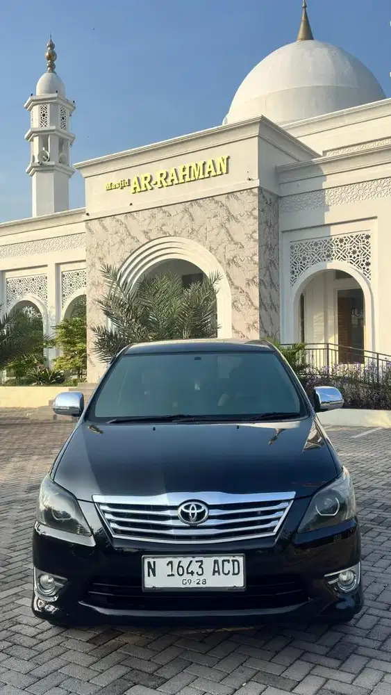 Kijang innova diesel matic 2012
