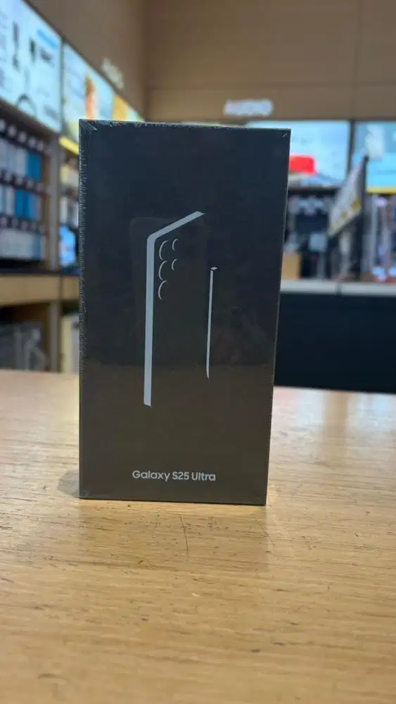 Samsung S25 Ultra 12/256Gb New