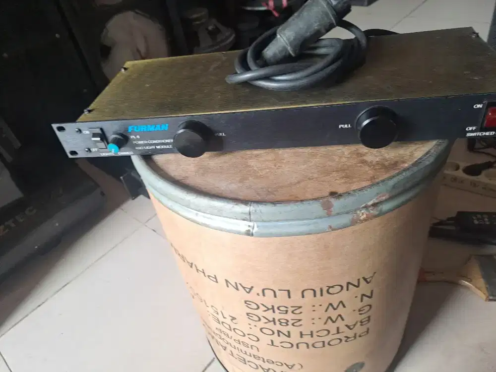 Power conditioner furman pl8 usa