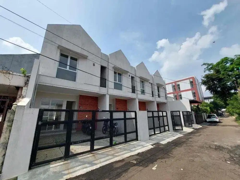 Rumah Baru Strategis Area Pondok Cabe