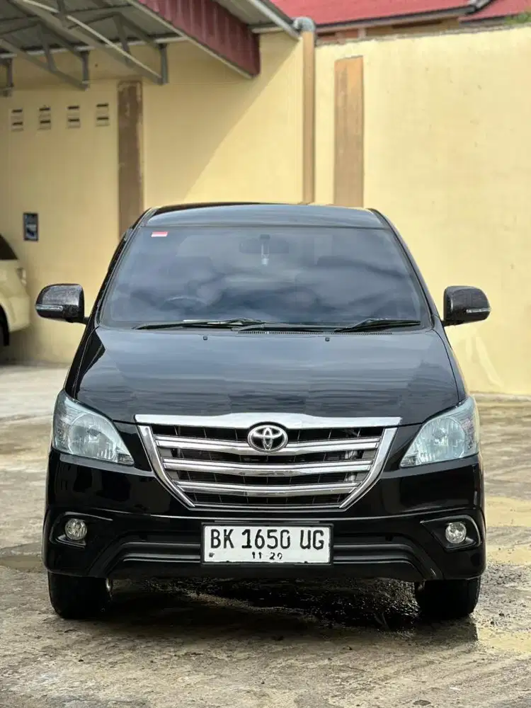 Toyota innova 2.0 G manual bensin 2015