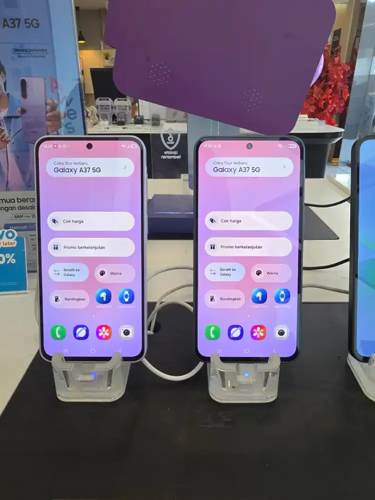 Samsung galaxy A37 free adaptor