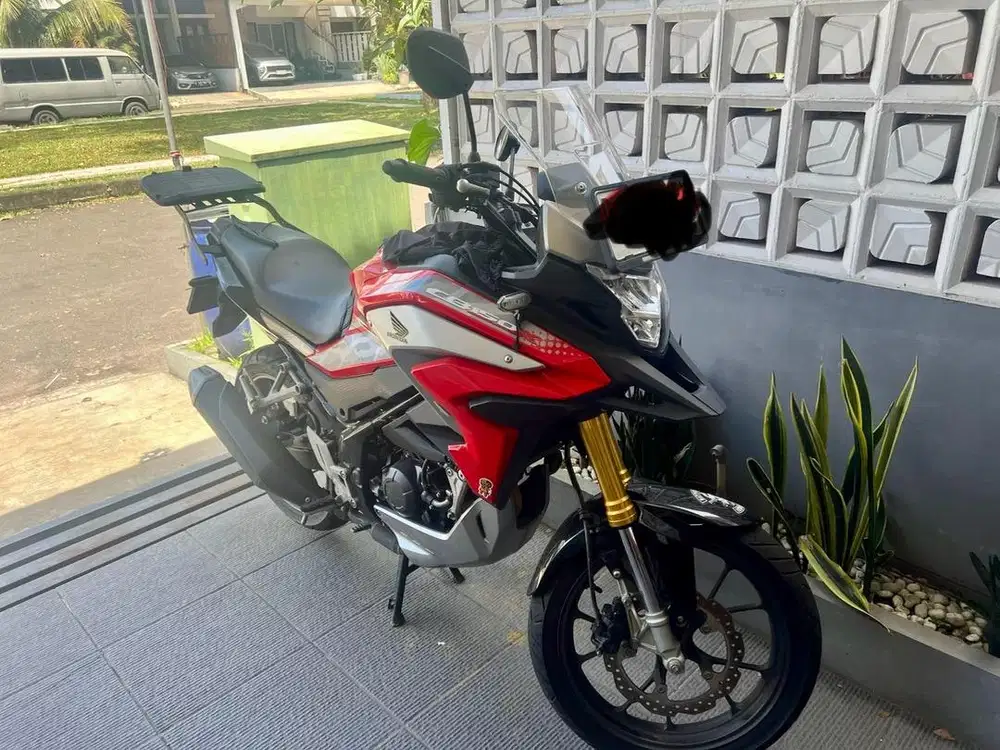 Honda cb 150 X tahun 2023 pemakaian 2024
