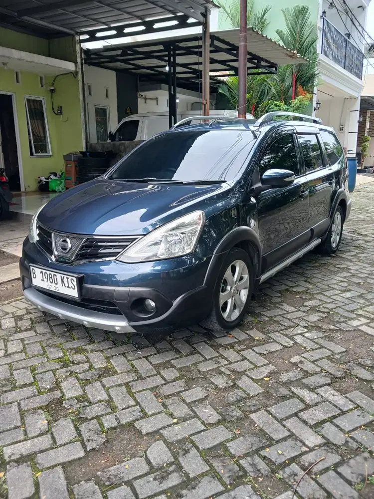 Nissan Livina 2016 Bensin