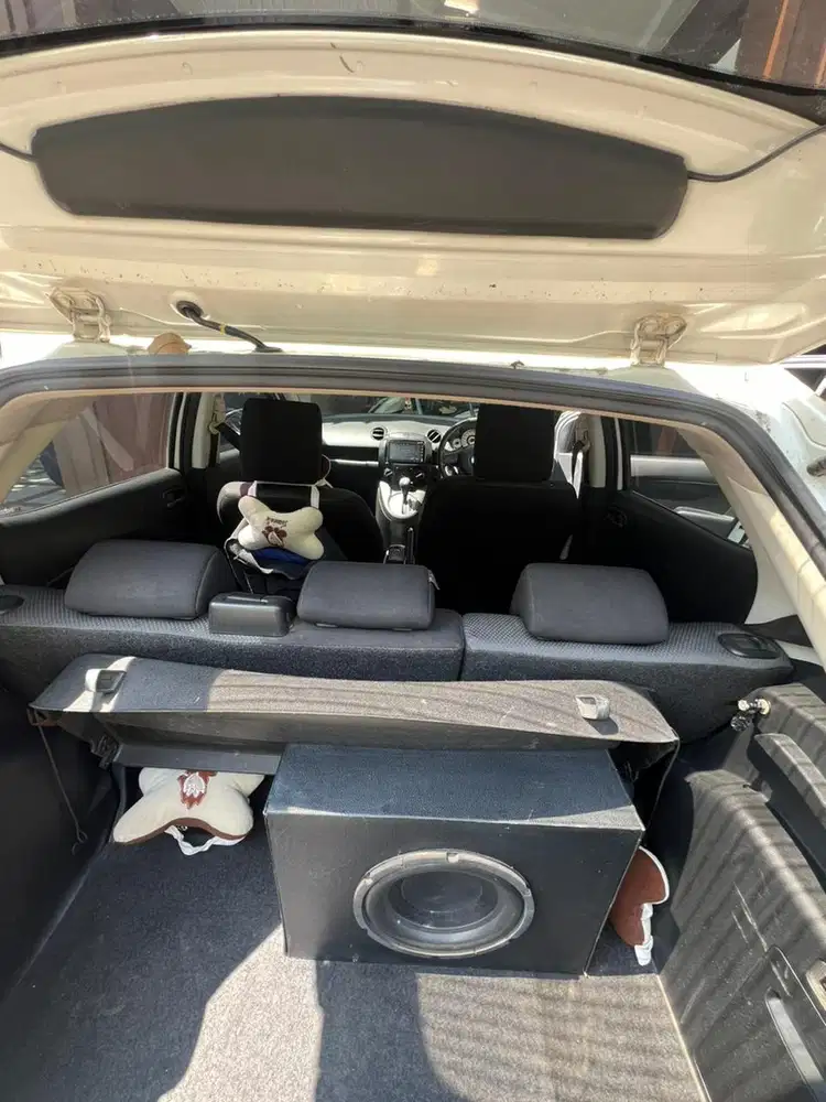 Mazda 2 2011 Bensin