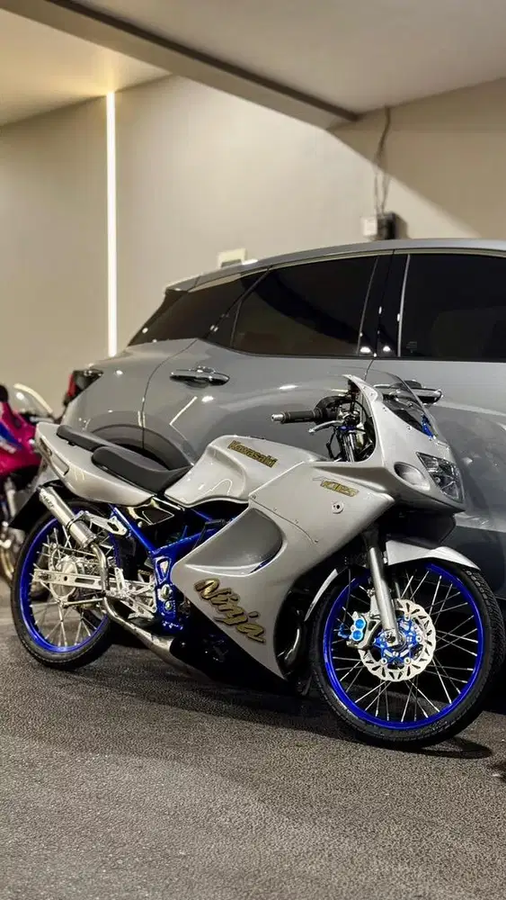 Kawasaki ninja rr old