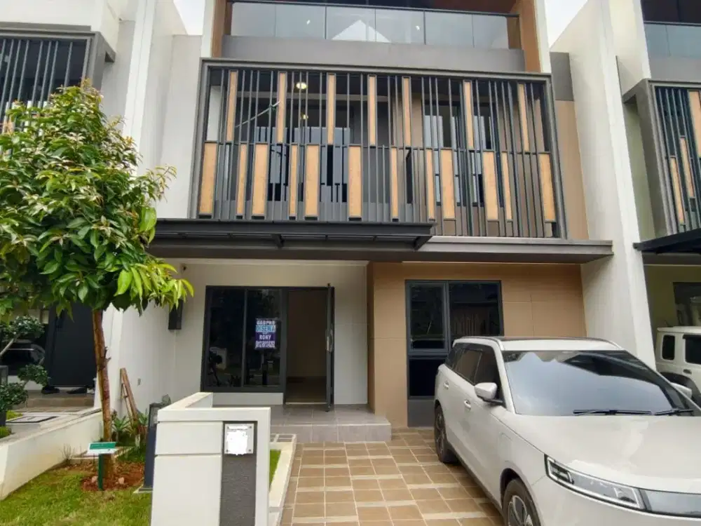 New Strozzi Commercial Full Attic Eksklusif 3 Lantai | LB 161 LT 96 | Free 5 AC | Harga 110 Juta