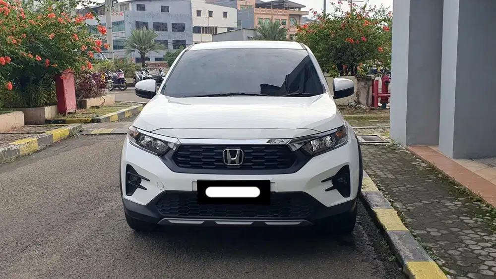 Km 26rb honda wrv e matic 2022 putih cash kredit bisa dibantu