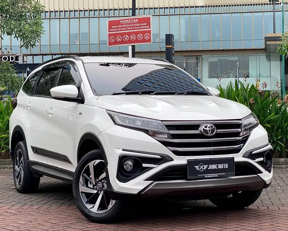 TOYOTA RUSH GR 1.5 S A/T 2023