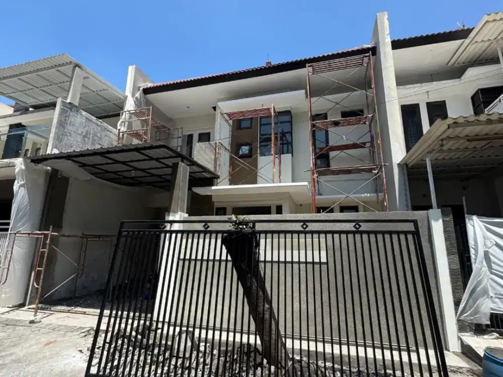Murah Rumah 2 Lantai Graha Sampurna Wiyung Renovated Like New