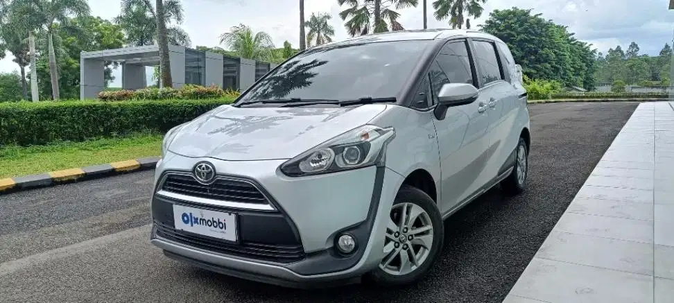 DP Murah Toyota Sienta  1.5 G Bensin-AT 2017