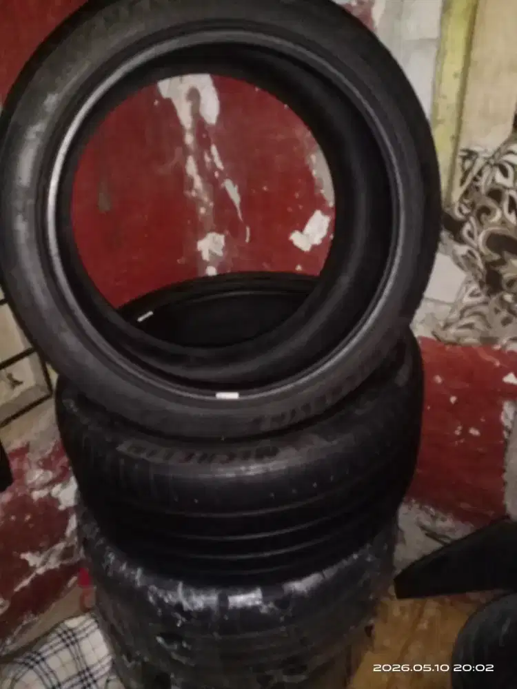 ban Michelin second