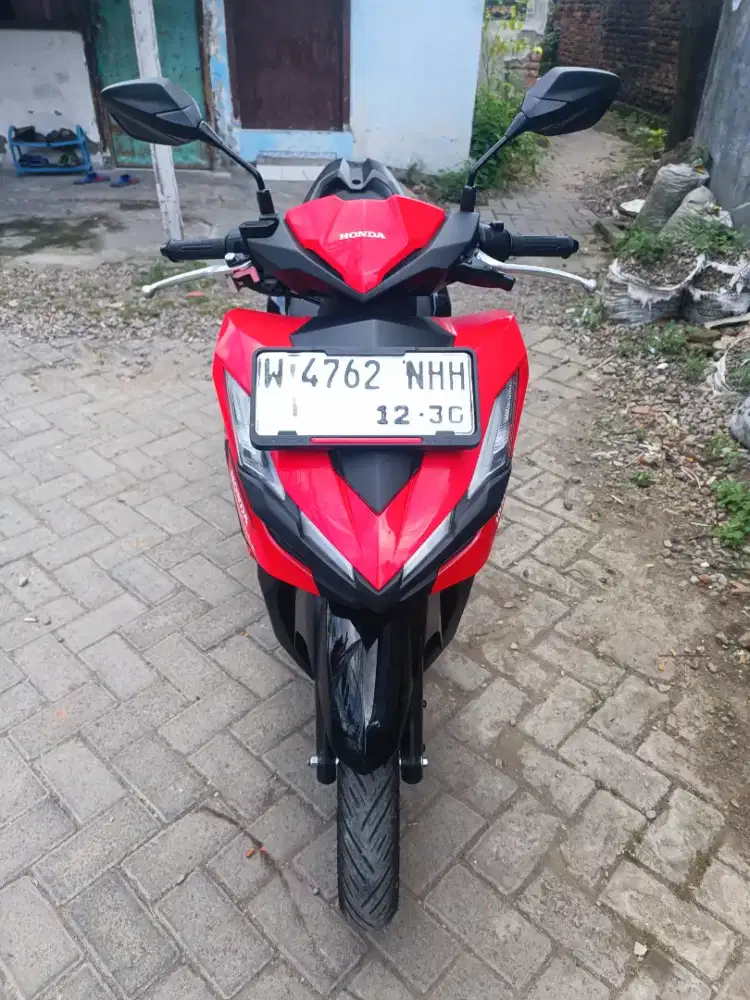 UD ENY MOTOR - Honda New Vario 125 thn 2025