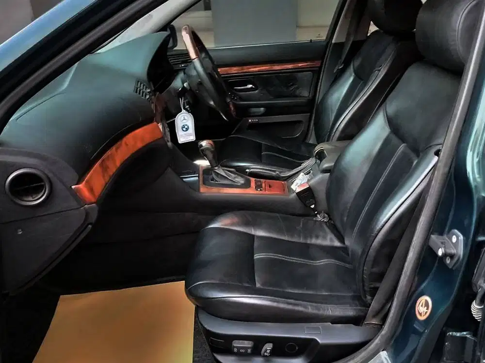 BMW 528i E39 HU Interior Orsinil Mulus Siap Pakai B GENAP Pjk Jan 2027