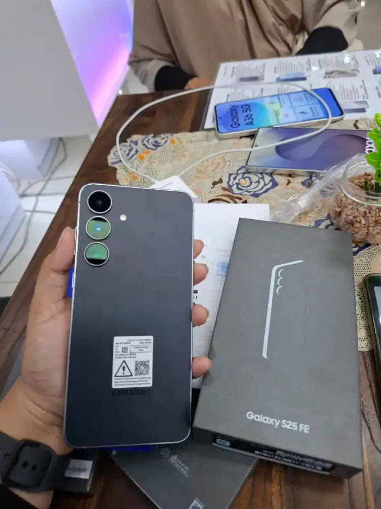 SAMSUNG S25 FE 8/256 PROMOO CASHBACK KREDIT TANPA DP