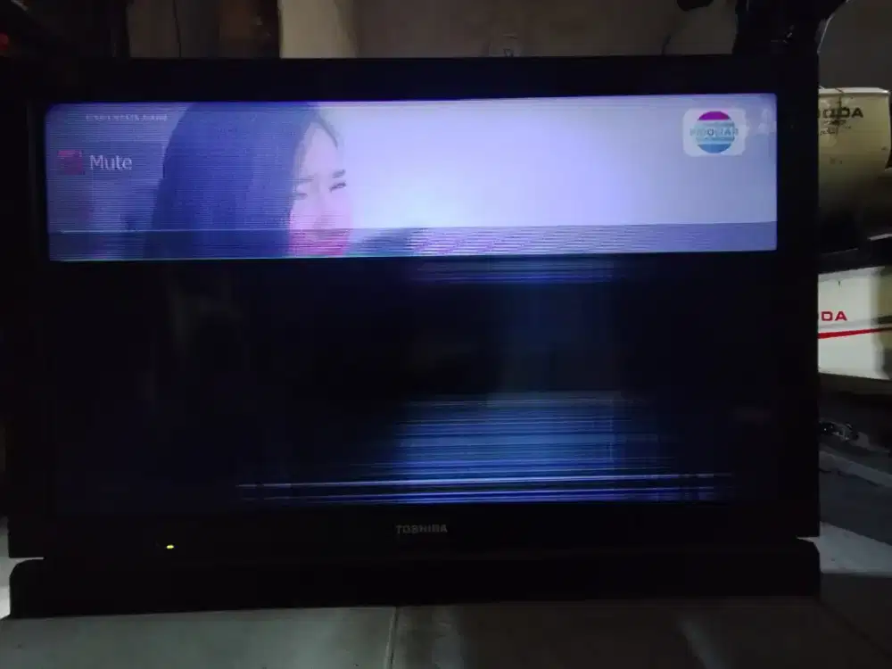 TV analog lcd TOSHIBA 32inc