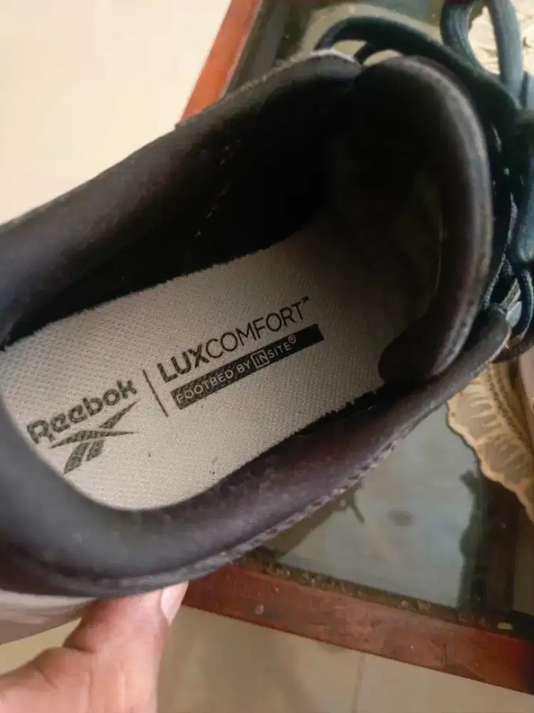 Sepatu jogging Reebok pria/wanita