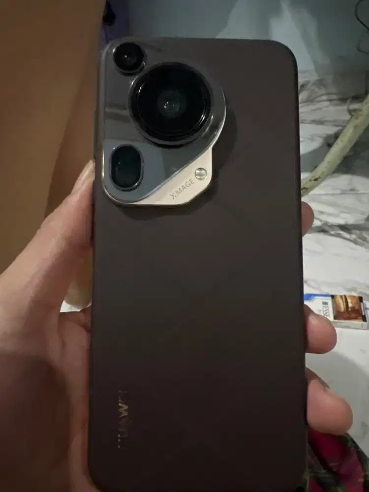 Huawei  pura 70 ultra