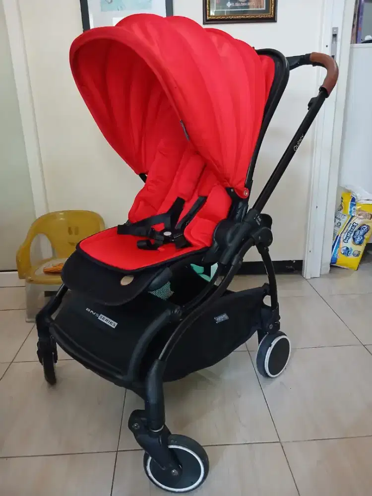 Stroller bayi merk Cocolatte Quincy