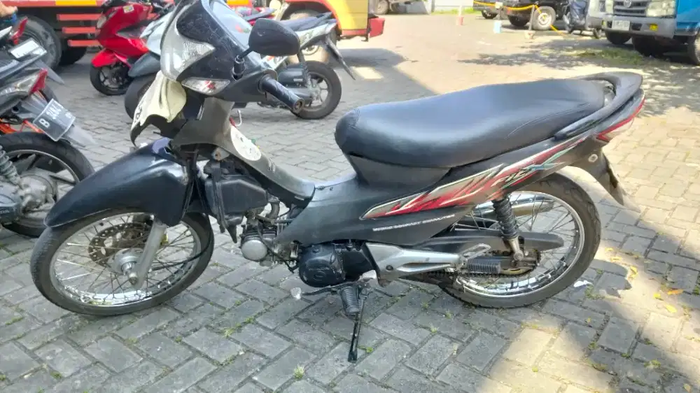 Jual Motor Supra Fit New Tahun 2008