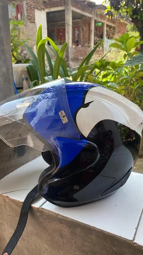 Helm ARAI TSR mulus