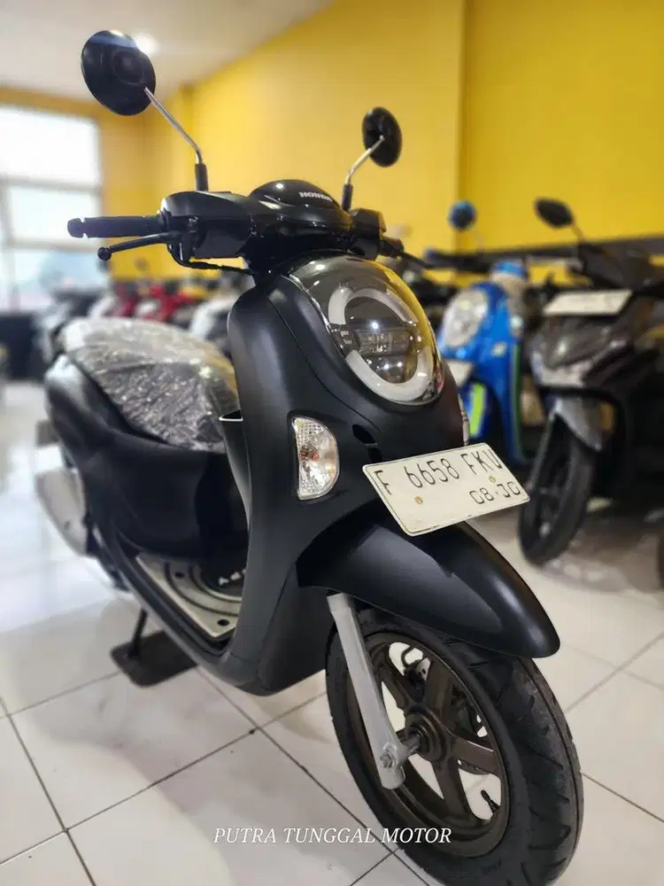 Honda Scoopy prestige 110 2025