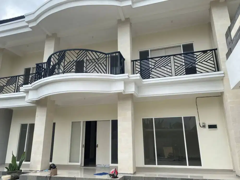 DIJUAL RUMAH SEMI VILLA – TEUKU UMAR, DENPASAR (LOKASI STRATEGIS)