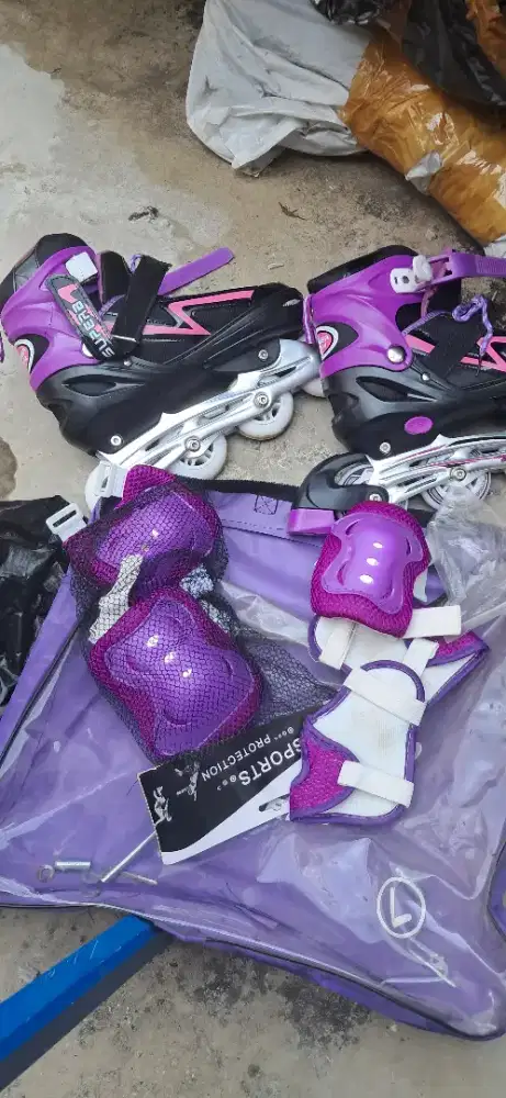 Sepatu roda anak