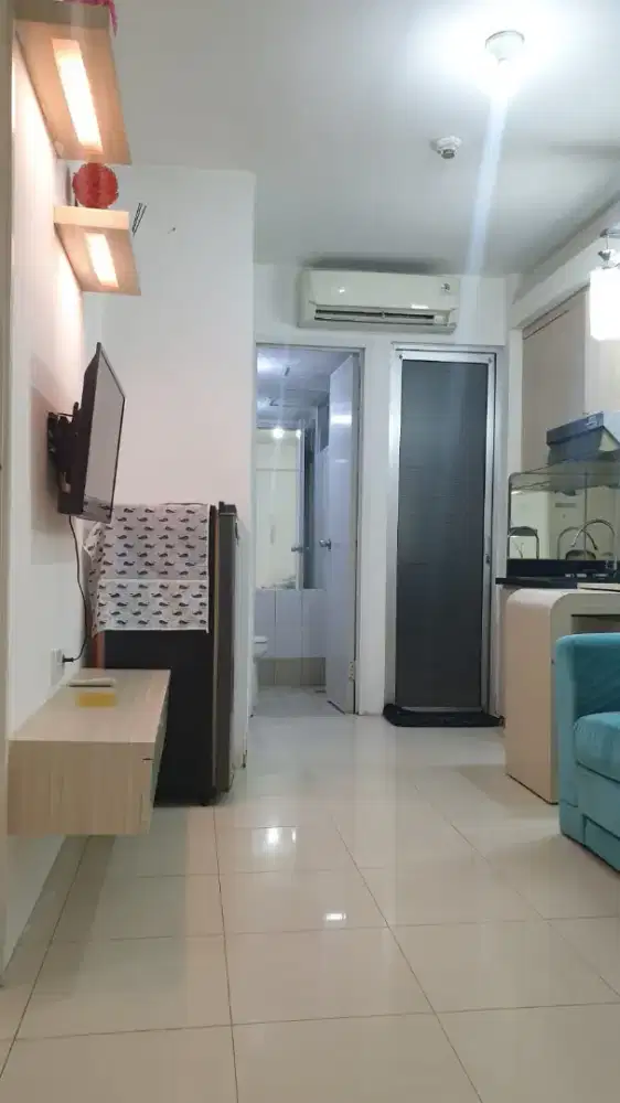 Disewakan 2 BR FF Lantai Rendah Apartemen Bassura City