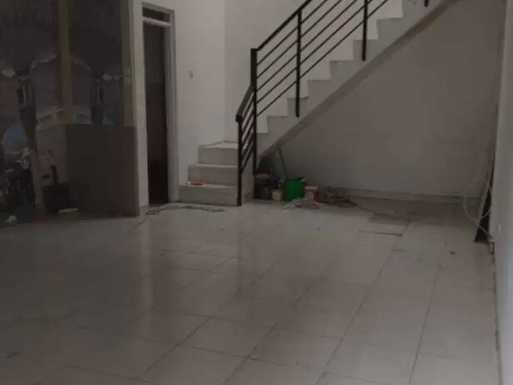 Ruko Strategis Siap Pakai di Mainroad Terusan Buahbatu