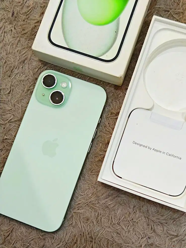 iPhone 15 128 GB iBox