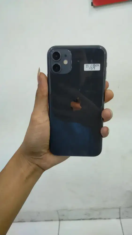 iPhone 11 64gb iBox